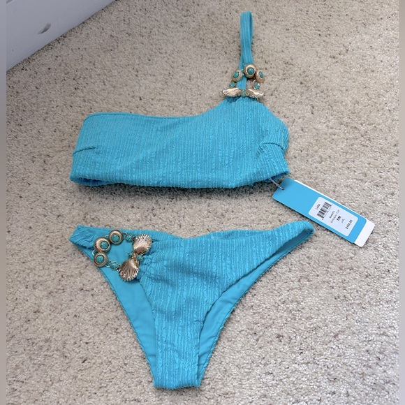 Beach Bunny Other - BNWT Beach Bunny bikini